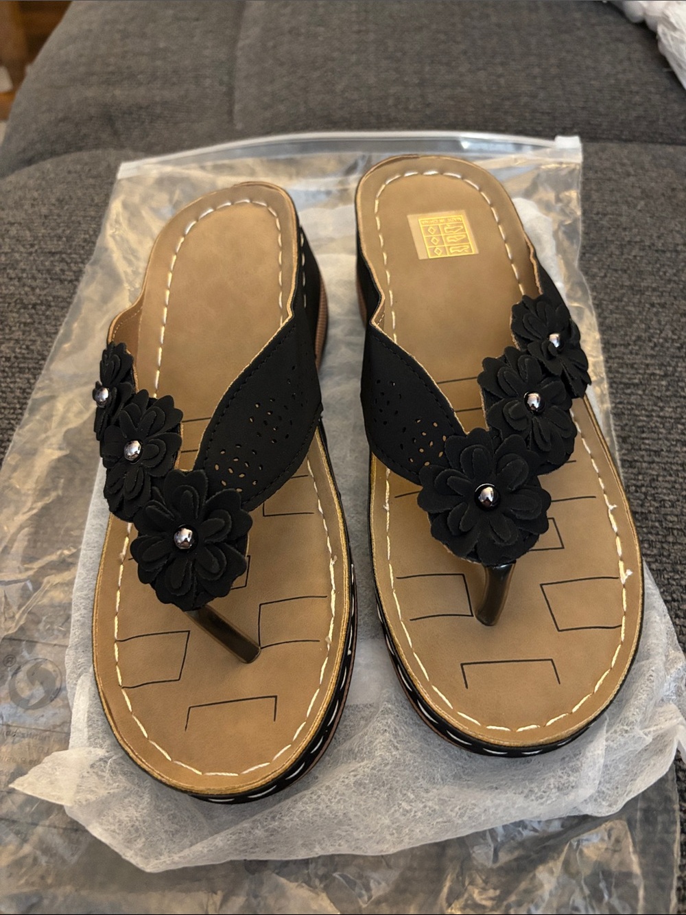 SHEIN Black Floral Thong Sandals with Tan Footbed